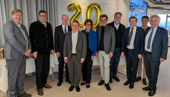 38. Plenumssitzung und 20 Jahre Nachbarschaftsbeirat mit dem Parlamentarischen Staatssekretär Ulrich Lange 38. Plenumssitzung und 20 Jahre Nachbarschaftsbeirat mit dem Parlamentarischen Staatssekretär Ulrich Lange